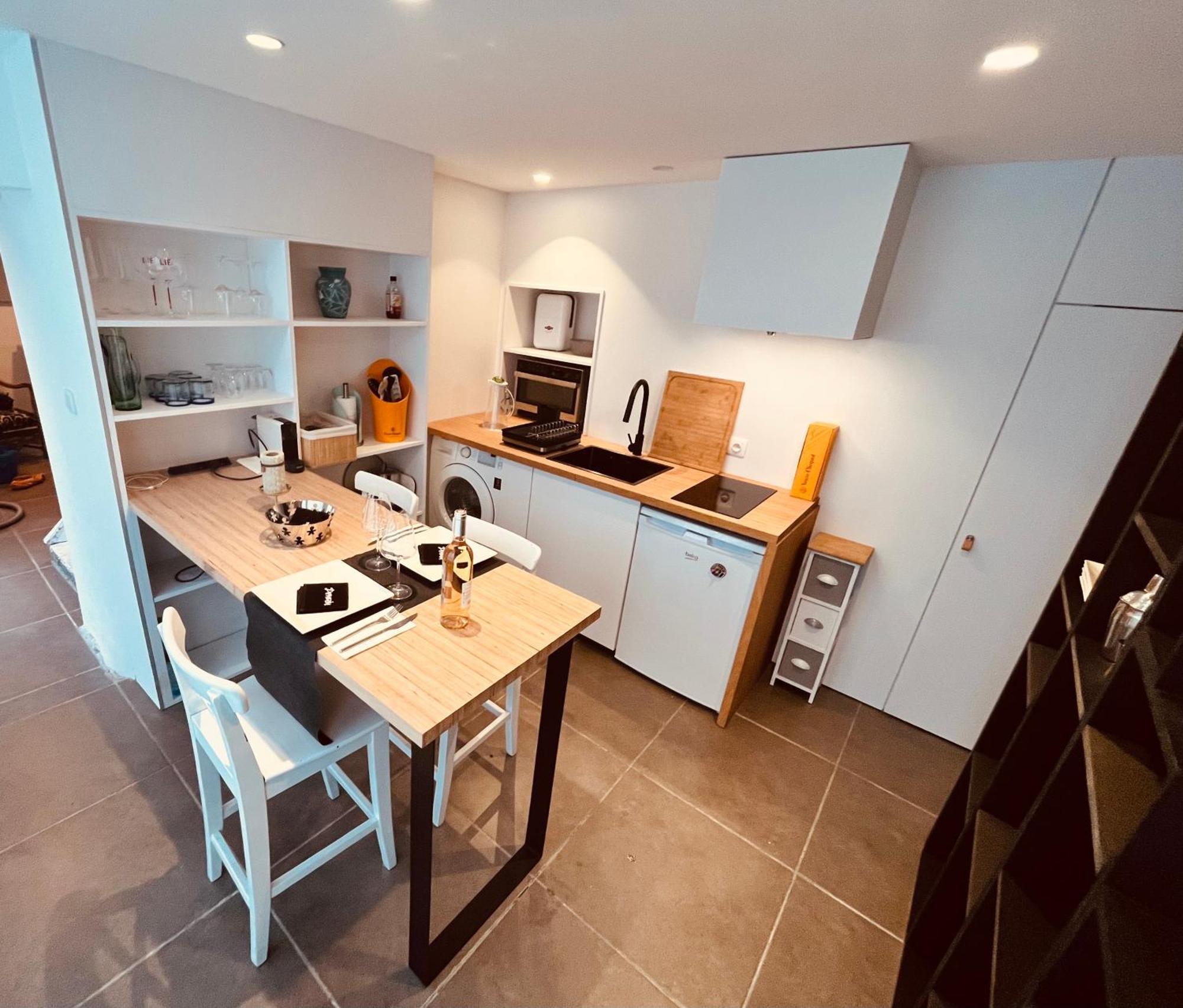 La Maison Mythique Andenne Екстериор снимка