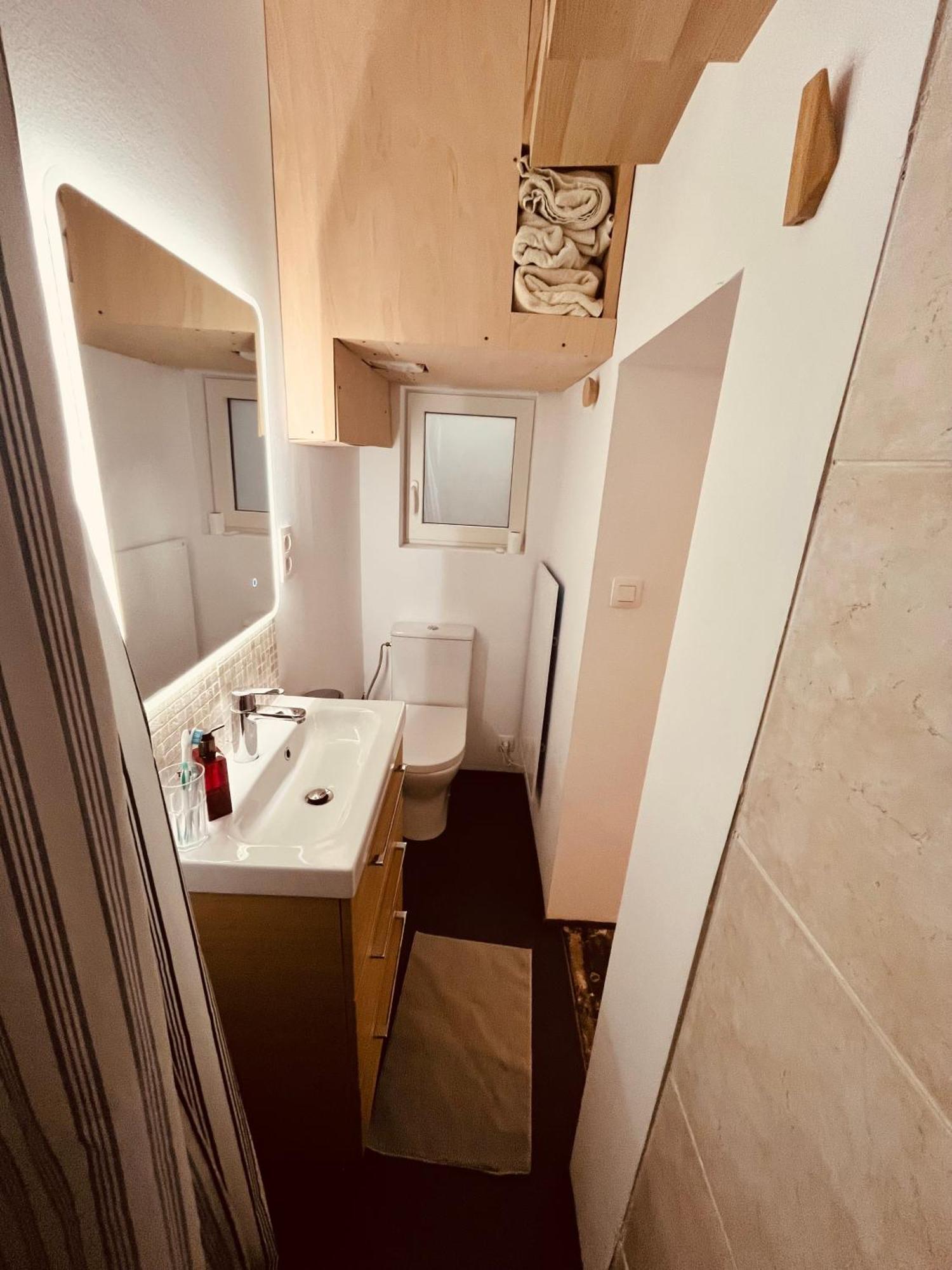 La Maison Mythique Andenne Екстериор снимка