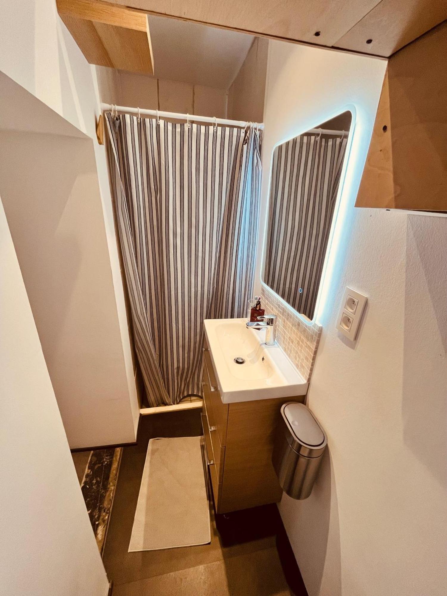 La Maison Mythique Andenne Екстериор снимка